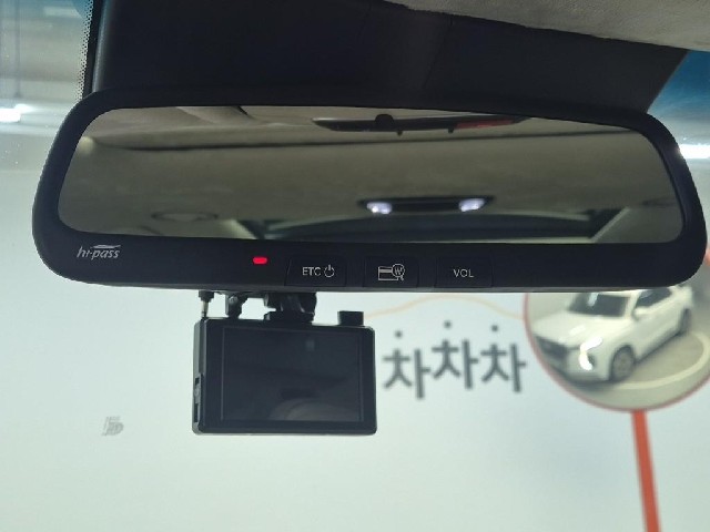 5111500568R18.jpg