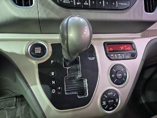 6081001655R8.jpg