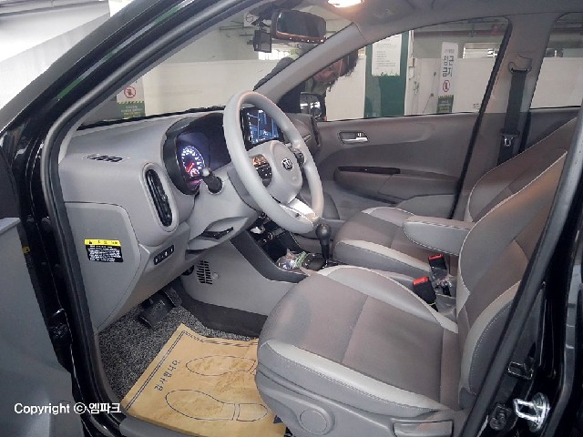 3111000672R10.jpg