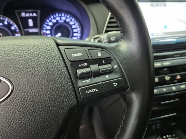 5121500257R15.jpg