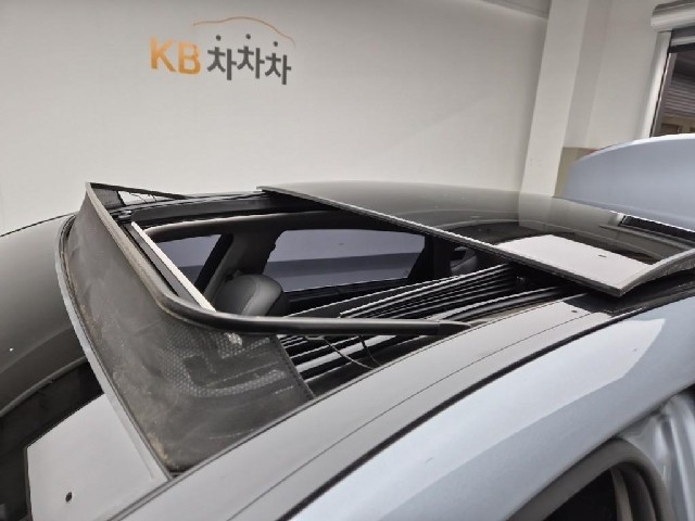 5111002135R13.jpg