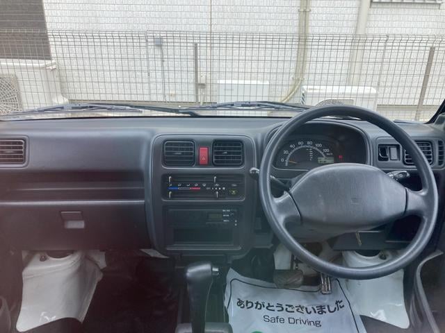 0551820A30250701W00210.jpg