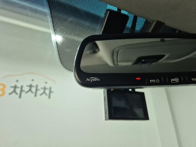 6061002663R17.jpg