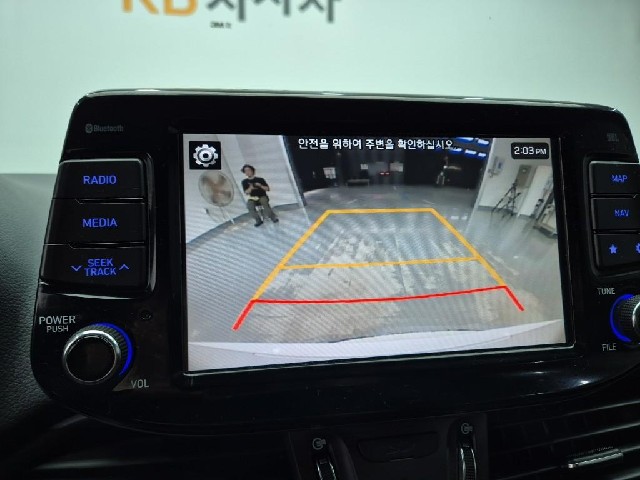6081000804R15.jpg