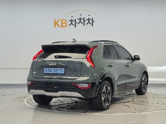 6081500701R3.jpg