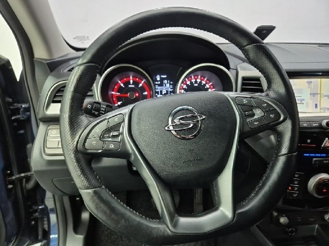 6051000868R9.jpg