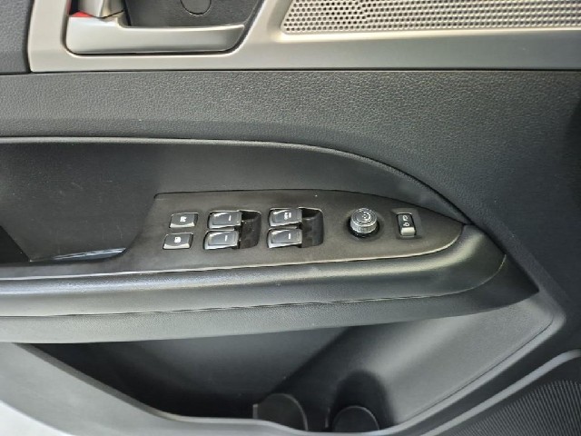 6061000720R18.jpg