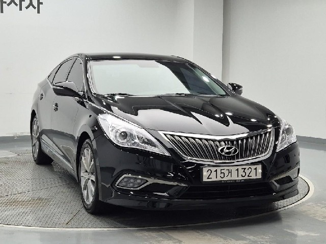 6061002667R4.jpg