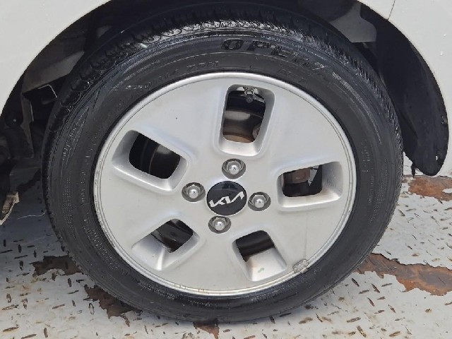 6081500232R20.jpg