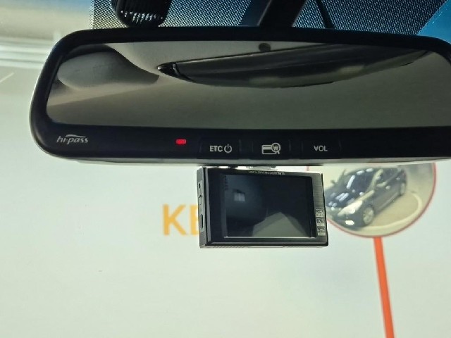 6081000091R16.jpg