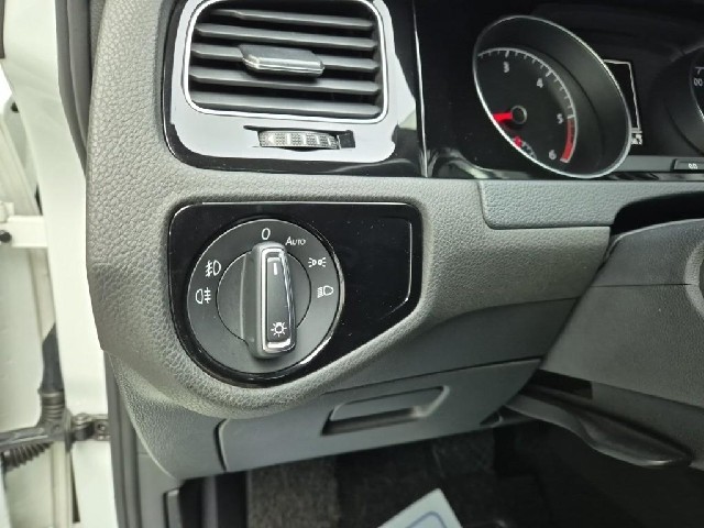 5111002109R16.jpg