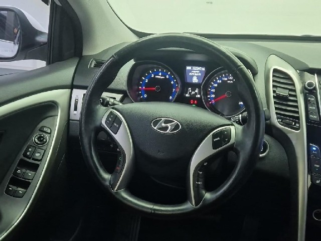 6081001349R9.jpg