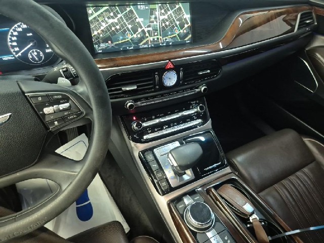 6071000723R10.jpg