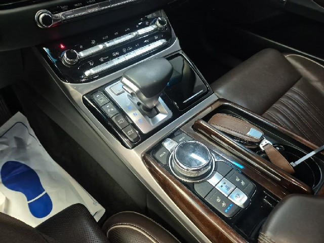 6071000723R8.jpg