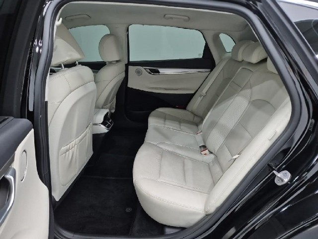 6081001659R12.jpg