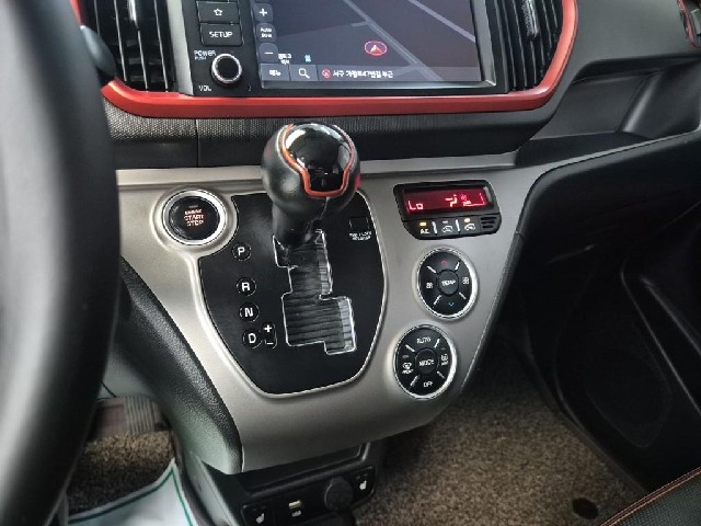6071500611R8.jpg