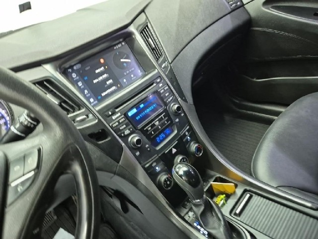 6071001085R10.jpg