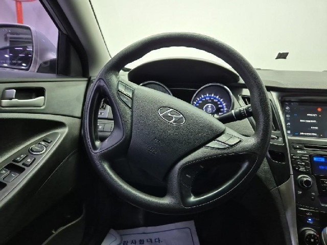 6071001085R9.jpg