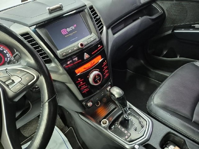 6071001954R10.jpg