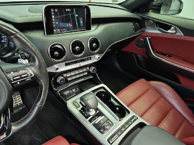 6071502273R10.jpg