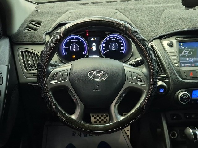 6061501821R9.jpg