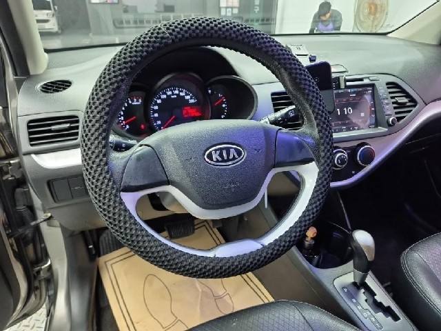6081000109R9.jpg