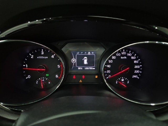 6081000197R6.jpg