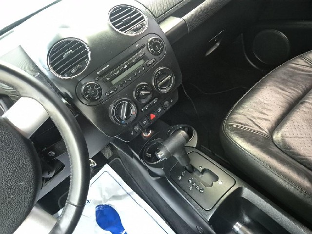 6081500593R10.jpg