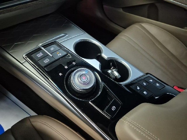 6061502058R8.jpg