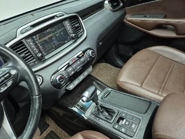 6081501083R10.jpg