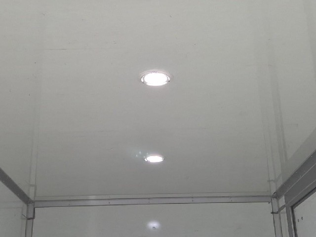 6061001511R16.jpg