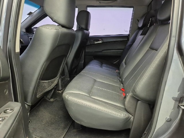 6061500782R12.jpg