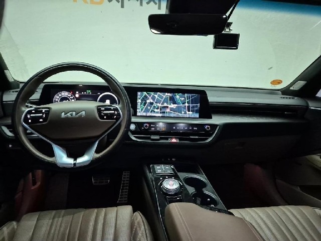 5011001636R7.jpg