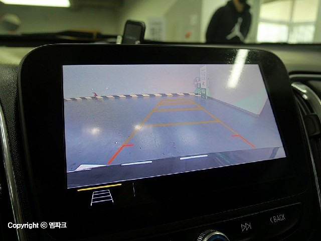 4041000827R15.jpg