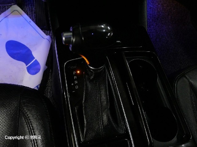 3121000734R15.jpg
