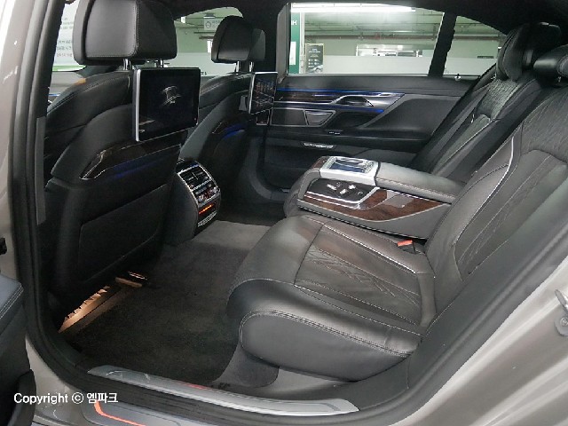 0081000913R11.jpg