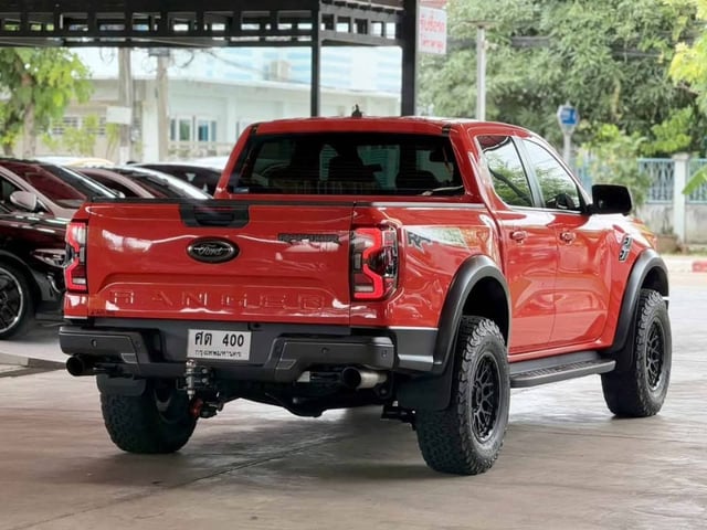 b852fd7cce7a624da206bc6a1ded1f64.jpeg