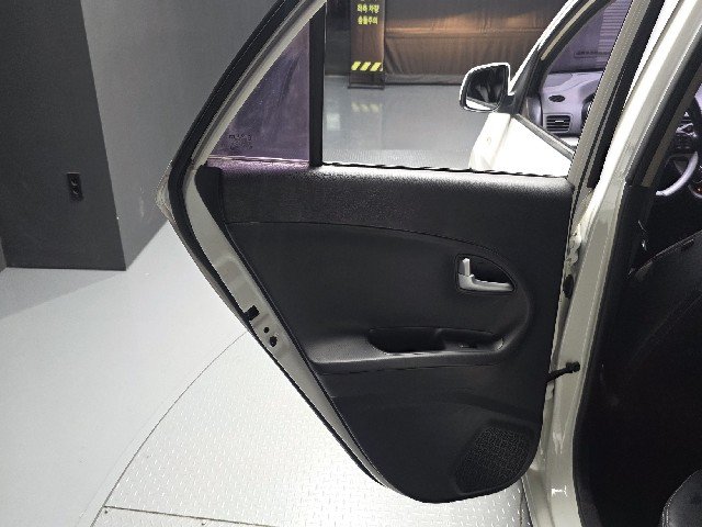 b80fa72bc165ed278c1e447df65ebe85.jpeg