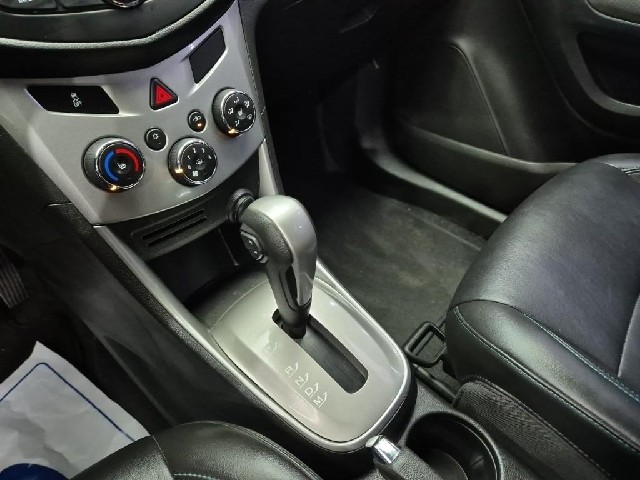 6061000433R8.jpg