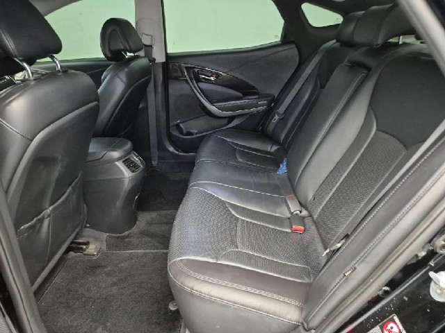 6061500724R12.jpg