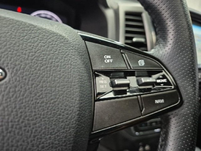 6061000763R16.jpg