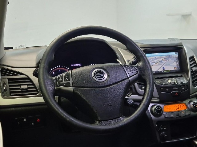 6081501760R9.jpg