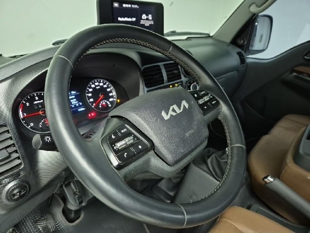 6021002464R8.jpg
