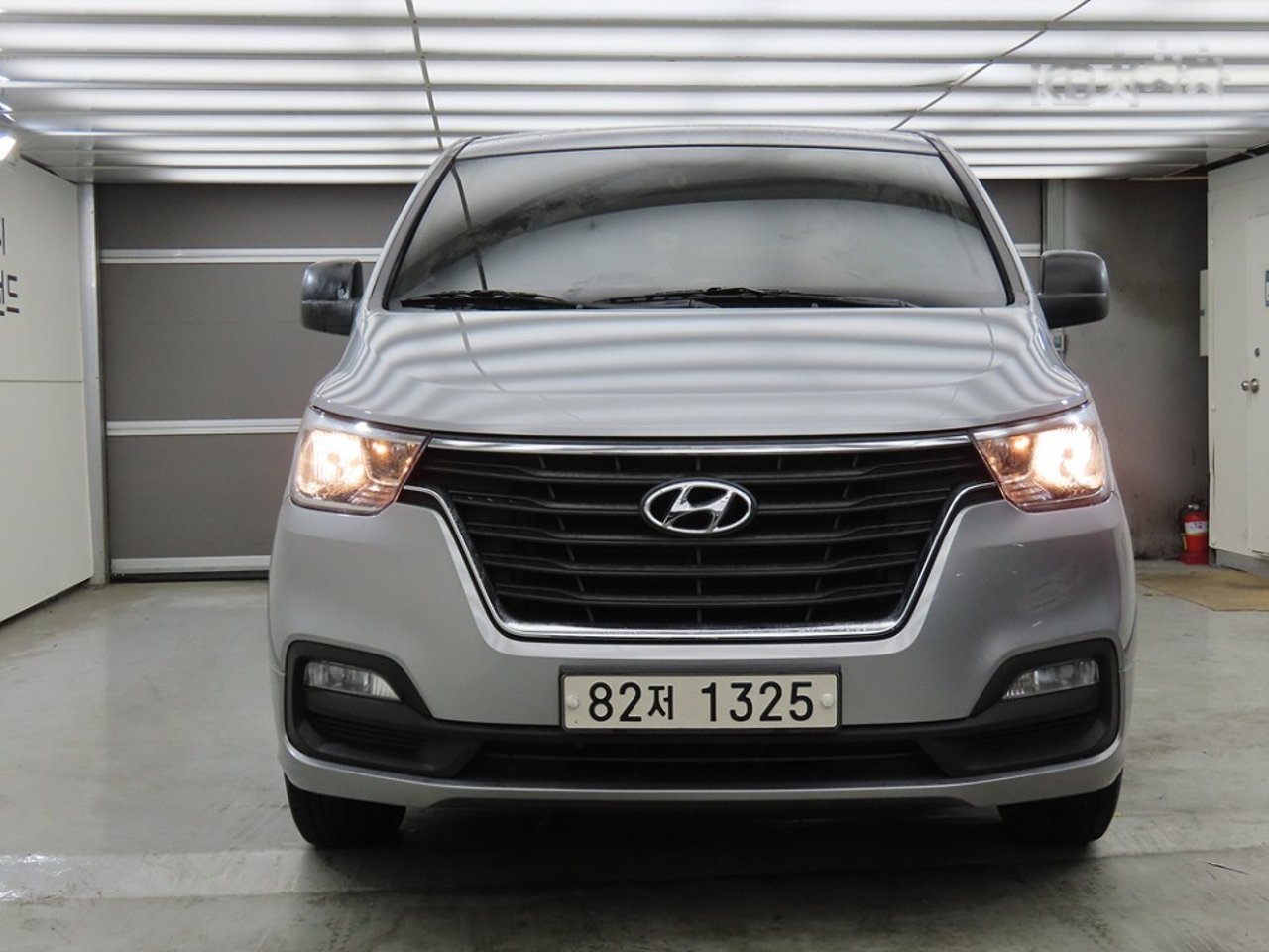 2020 Hyundai Grand, photo 1 of 1