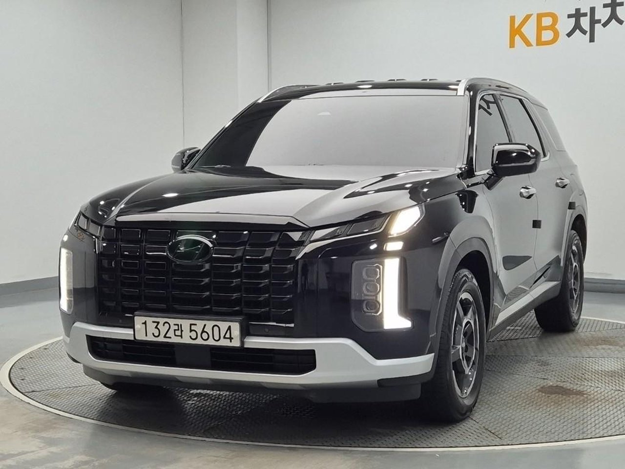 2023 Hyundai Palisade, photo 1 of 1