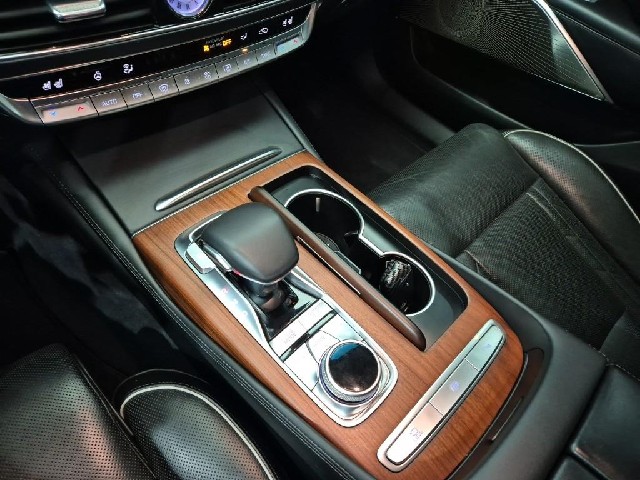 6091000146R8.jpg