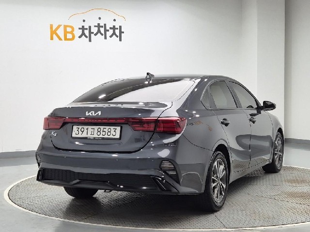 6091000084R3.jpg