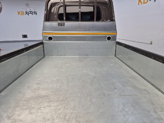 6091000332R18.jpg