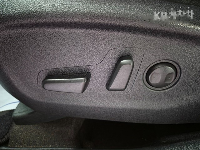 7788af9be1d936e6db2b7dc5648fe467.jpeg