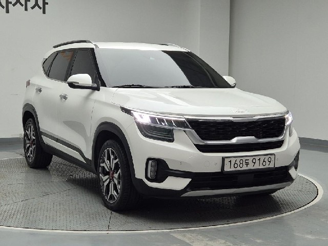 5111000585R4.jpg